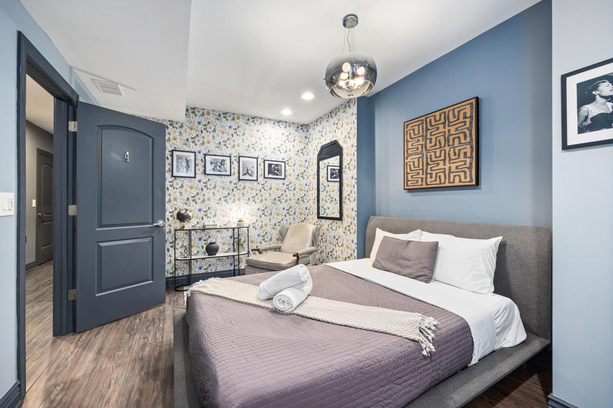 Mccormick Place Guest House Чикаго Екстериор снимка